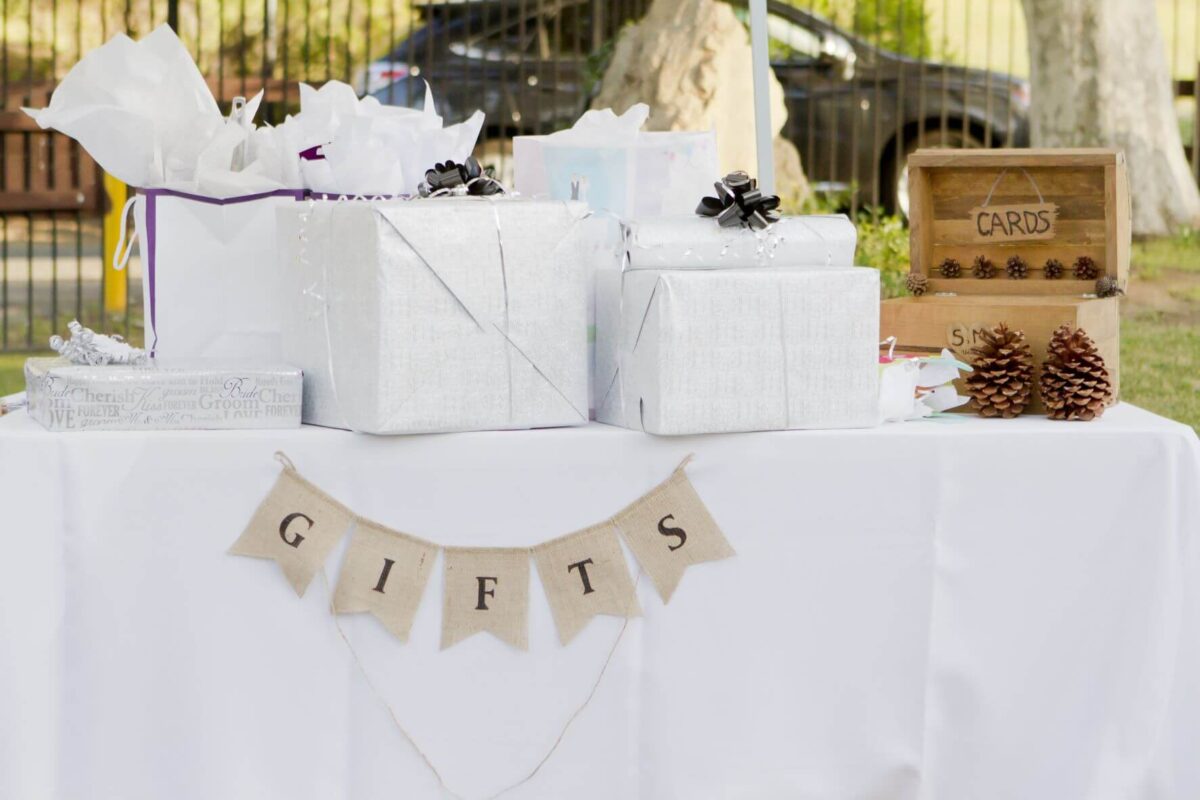 Unexpected Things to Add to Your Wedding Registry Gift List 2 wedding gifts