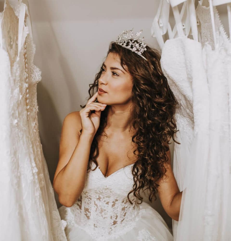 A Guide to Measuring Yourself For A Wedding Dress 2 finding the right wedding dresss