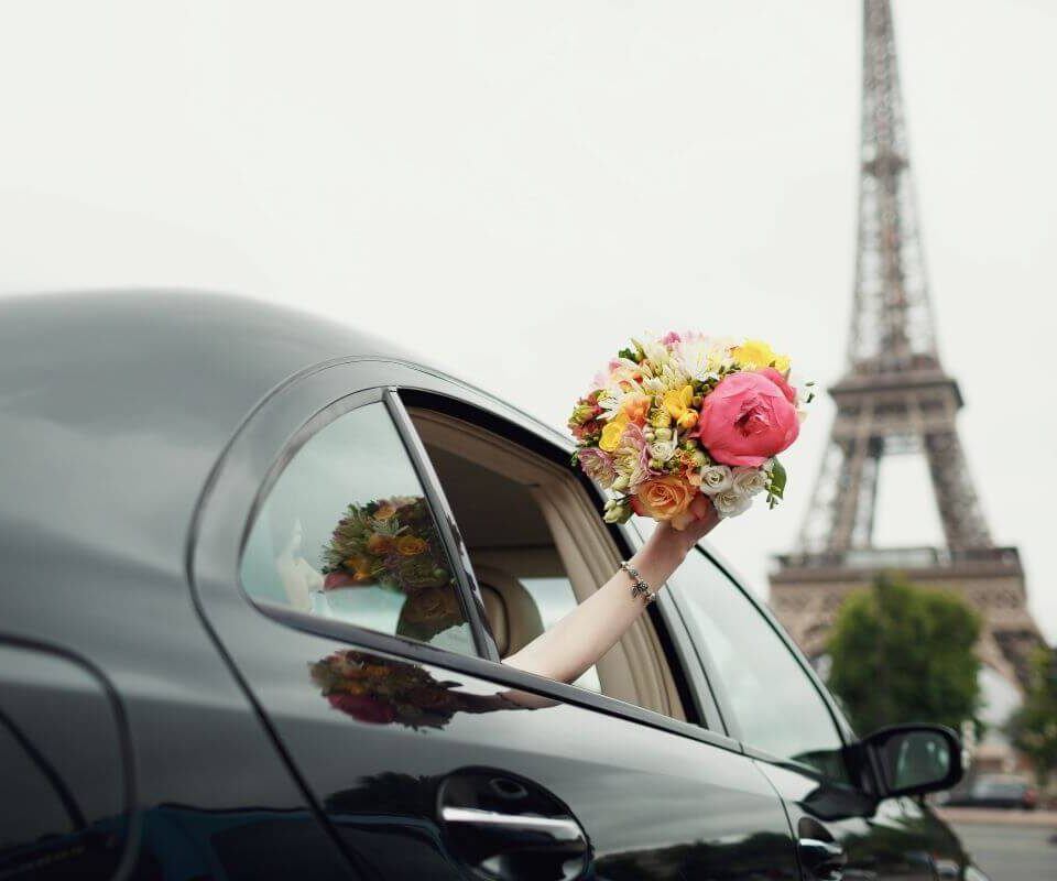 Guide to French Wedding Customs and Etiquette 1 wedding car in france